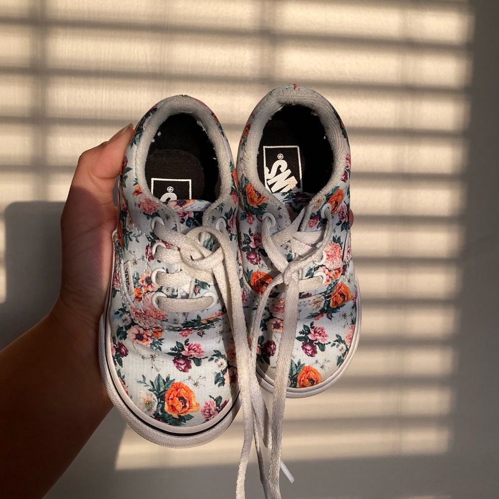 Floral vans